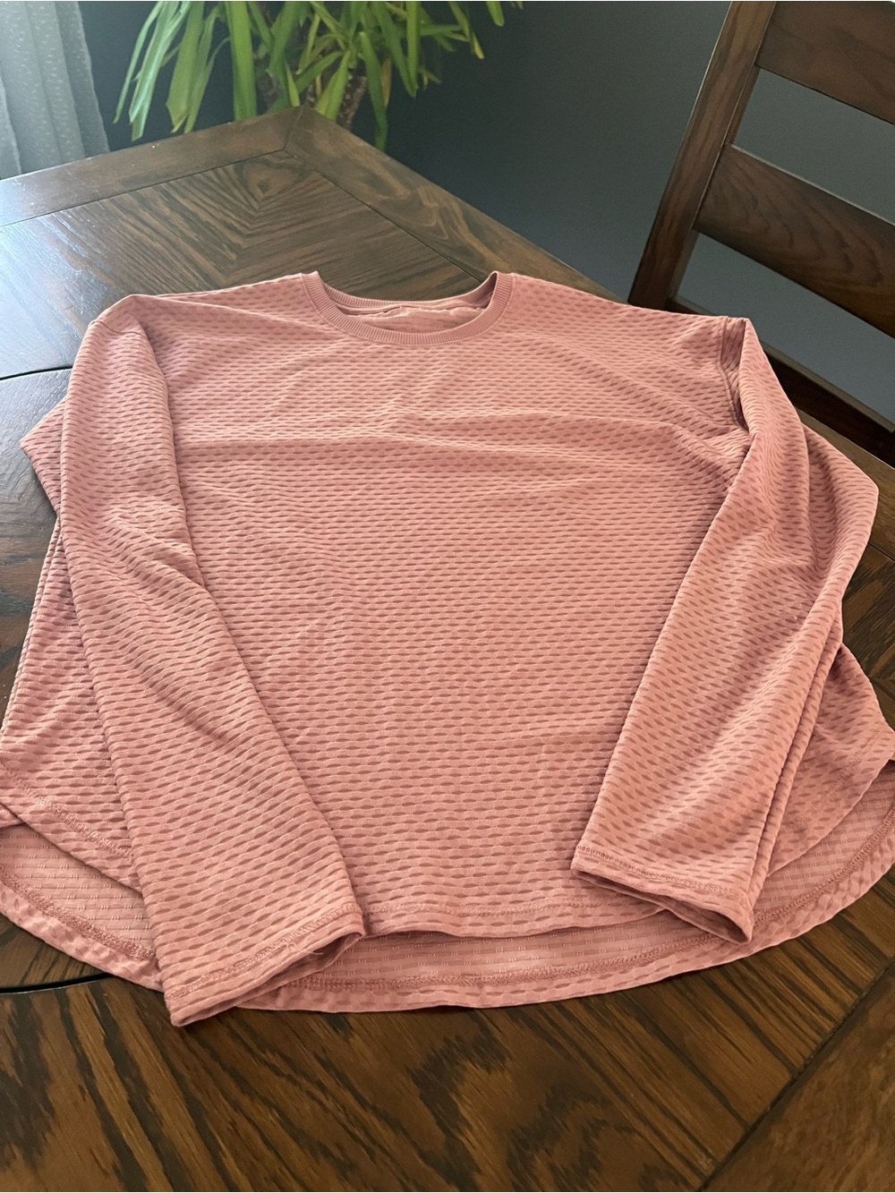 Sweaty Betty Breathable Mesh Crew Neck Long Sleeve Pullover Top Pink Women M692